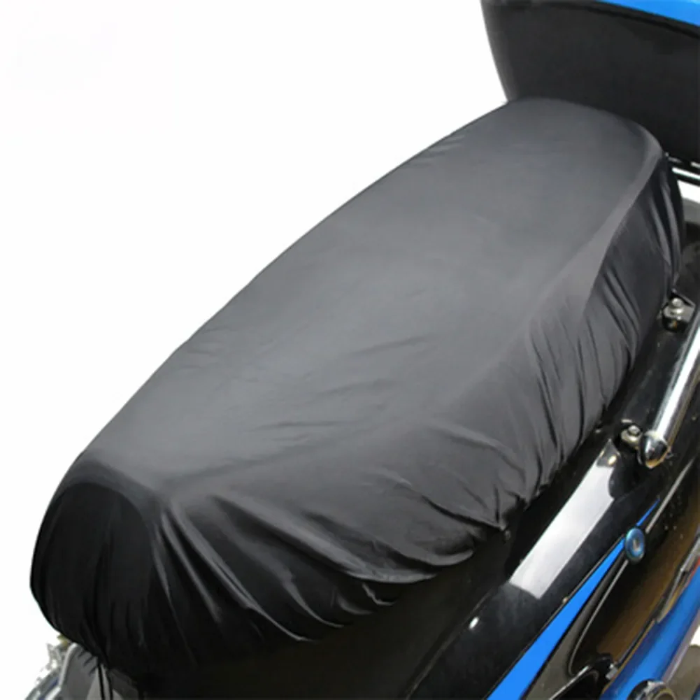 Motorcycle Rain Seat Cover Universal Black Waterproof Saddle Cover Black 210D Dust UV Sun Sown Protect Motorbike Accessory
Motorcycle Rain Seat Cover Universal Black Waterproof Saddle Cover Black 210D Dust UV Sun Sown Protect Motorbike Accessory