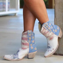 Retro Embroidery Print Short Ankle Boots Pointy Toe Thick Heel Cowgirl Boot Autumn Winter Fashion Striped PU Leather Women Shoes
Retro Embroidery Print Short Ankle Boots Pointy Toe Thick Heel Cowgirl Boot Autumn Winter Fashion Striped PU Leather Women Shoes