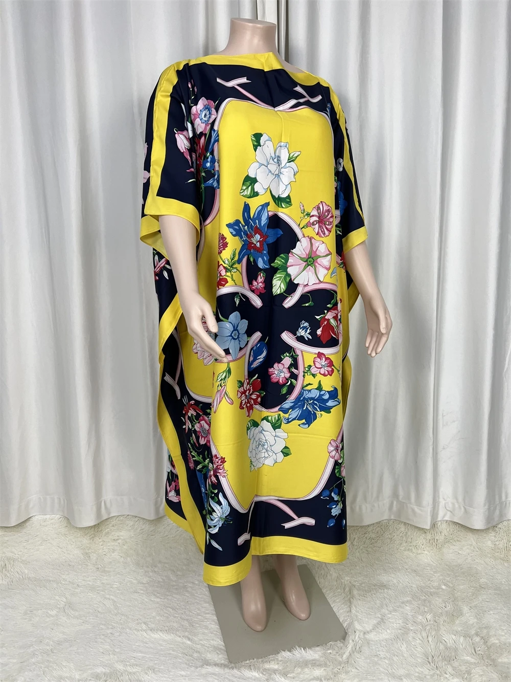 

African2024 Saudi Arabian Scarf Loose Print Silk Maxi Dress Summer Beach Bohemian Robe Kaftan Kimono Swimwear Short Sleeve C36