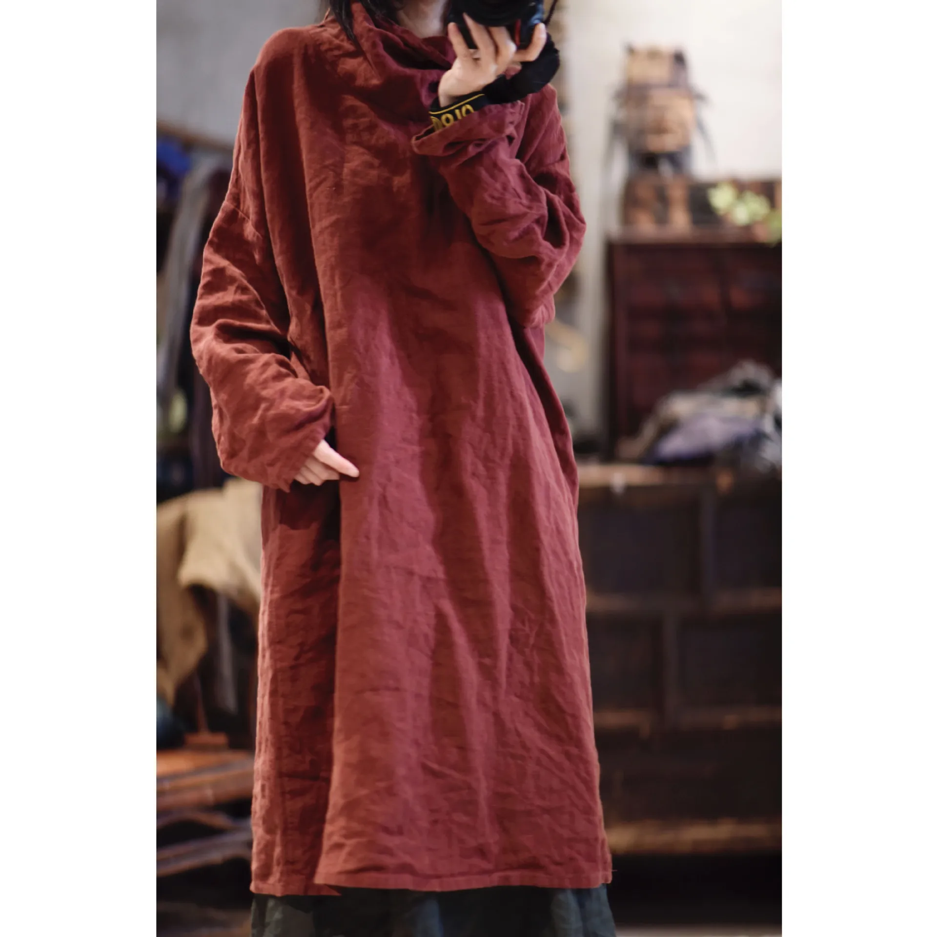 Autumn Turtleneck Cotton Linen Vintage Dress Chinese Style Original Solid Loose Long Loose Robe Female Runway Argent Vestidos
Autumn Turtleneck Cotton Linen Vintage Dress Chinese Style Original Solid Loose Long Loose Robe Female Runway Argent Vestidos