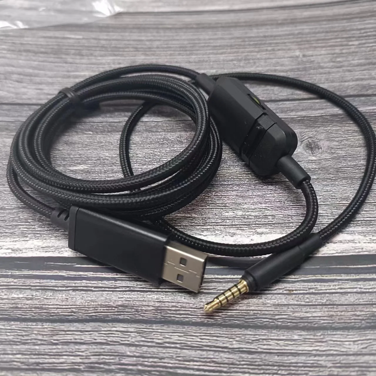 High quality audio cable For Beyerdynamic MMX300 headphone tuning cable audio cable USB digital decoding Plug and Play High quality audio cable For Beyerdynamic MMX300 headphone tuning cable audio cable USB digital decoding Plug and Play