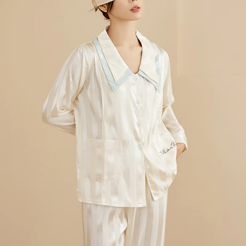 Silk Satin Maternity Pregnant Pajamas Set Long Sleeve Nursing Baby Breastfeeding Cardigan Tops+Adjustable Pants Pajama Nightwear
Silk Satin Maternity Pregnant Pajamas Set Long Sleeve Nursing Baby Breastfeeding Cardigan Tops+Adjustable Pants Pajama Nightwear