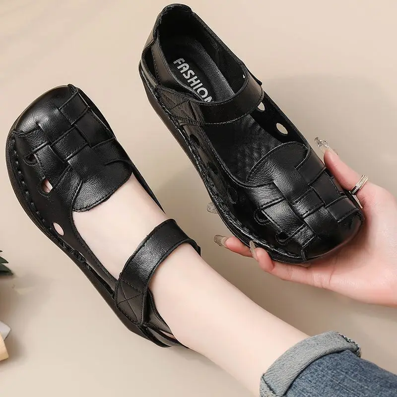 

Women Gladiator Black Baotou Sandals Genuine Cow Leather Hollow Shoes Ladies Casual Soft Bottom Flats Summer female Beach Sandal