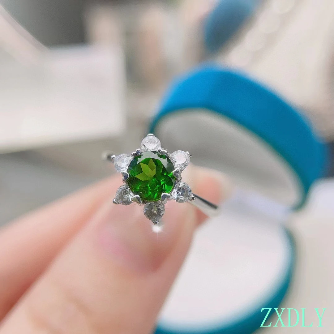 Newest Natural Diopside Ring For Women Fine Jewelry Real 925 Silver Special Craftmanship Good Gift
Newest Natural Diopside Ring For Women Fine Jewelry Real 925 Silver Special Craftmanship Good Gift