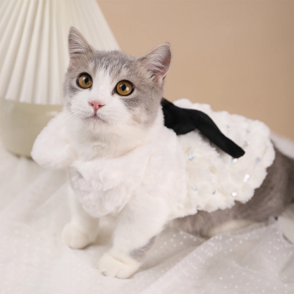 HOOPET Pet Clothes Elegant Luxury Fur Winter Overcoat Small Dog Cat Clothes Bowknot Chihuahua
HOOPET Pet Clothes Elegant Luxury Fur Winter Overcoat Small Dog Cat Clothes Bowknot Chihuahua