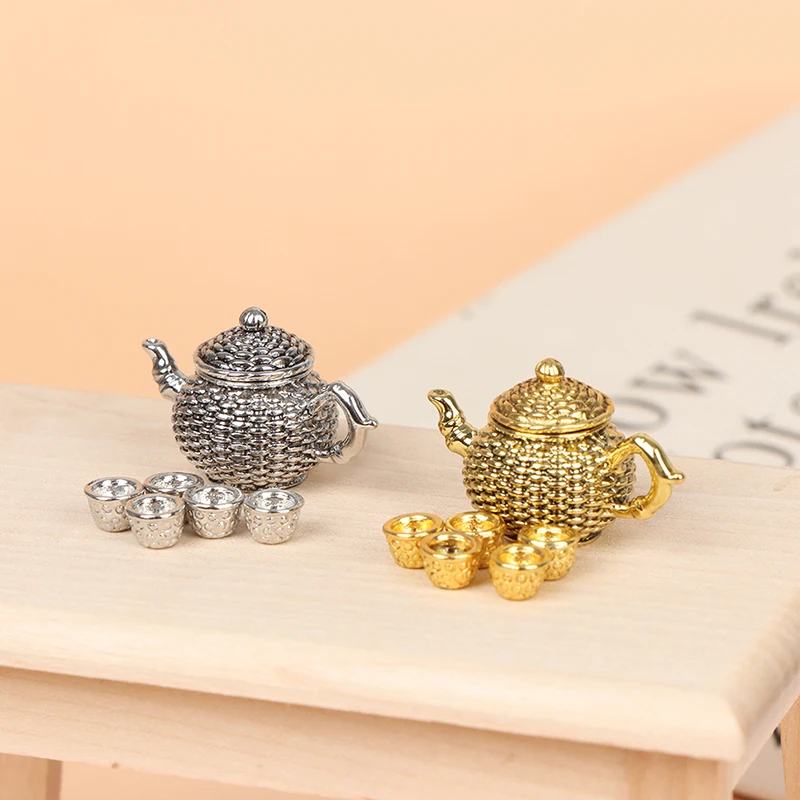 6Pcs/Set 1:12 Dollhouse Miniature Furniture Mini Teapot W/ Lid+5 Cups Dining Ware Set Doll House Decor Accessories
6Pcs/Set 1:12 Dollhouse Miniature Furniture Mini Teapot W/ Lid+5 Cups Dining Ware Set Doll House Decor Accessories