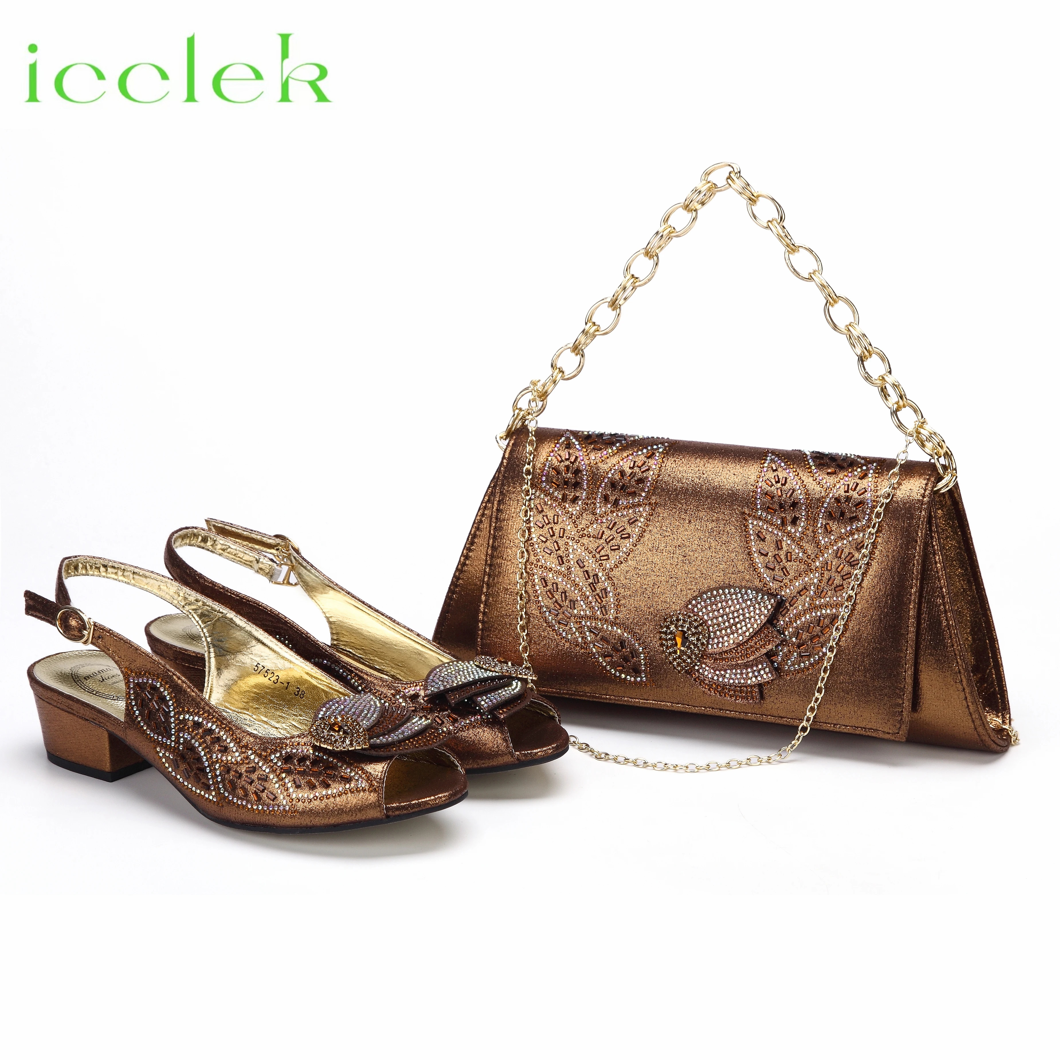 2023 Newest INS Style Brown Color Elegant Low Heels Nigeria Popular Design African Ladies Shoes And Bag Set for Wedding Party
2023 Newest INS Style Brown Color Elegant Low Heels Nigeria Popular Design African Ladies Shoes And Bag Set for Wedding Party