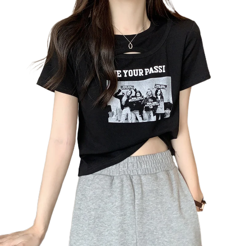 Vintage Printed T-shirt Women's Short-sleeved Summer 2023 New Arrival Design Crewneck Hollow-out Niche Slim-fit Short Top
Vintage Printed T-shirt Women's Short-sleeved Summer 2023 New Arrival Design Crewneck Hollow-out Niche Slim-fit Short Top