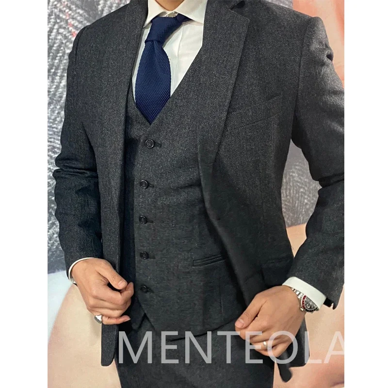 

Gray Wool Herringbone Men Suits for Winter 3 Pcs Wedding Groom Tuxedo Notched Lapel Business Male Fashion Jacket Vest Pants 2024