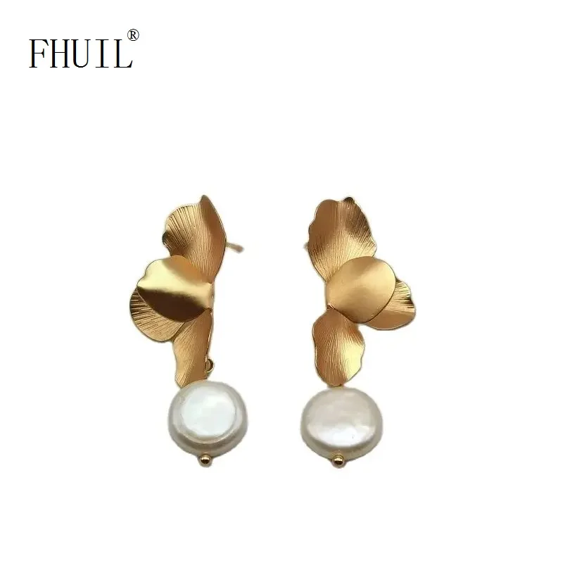 

FHUIL Retro Elegant Pearl Drop Earrings For Women European Fashion Jewelry Irregular Metal Flower Dangle Earring 2024 Trend