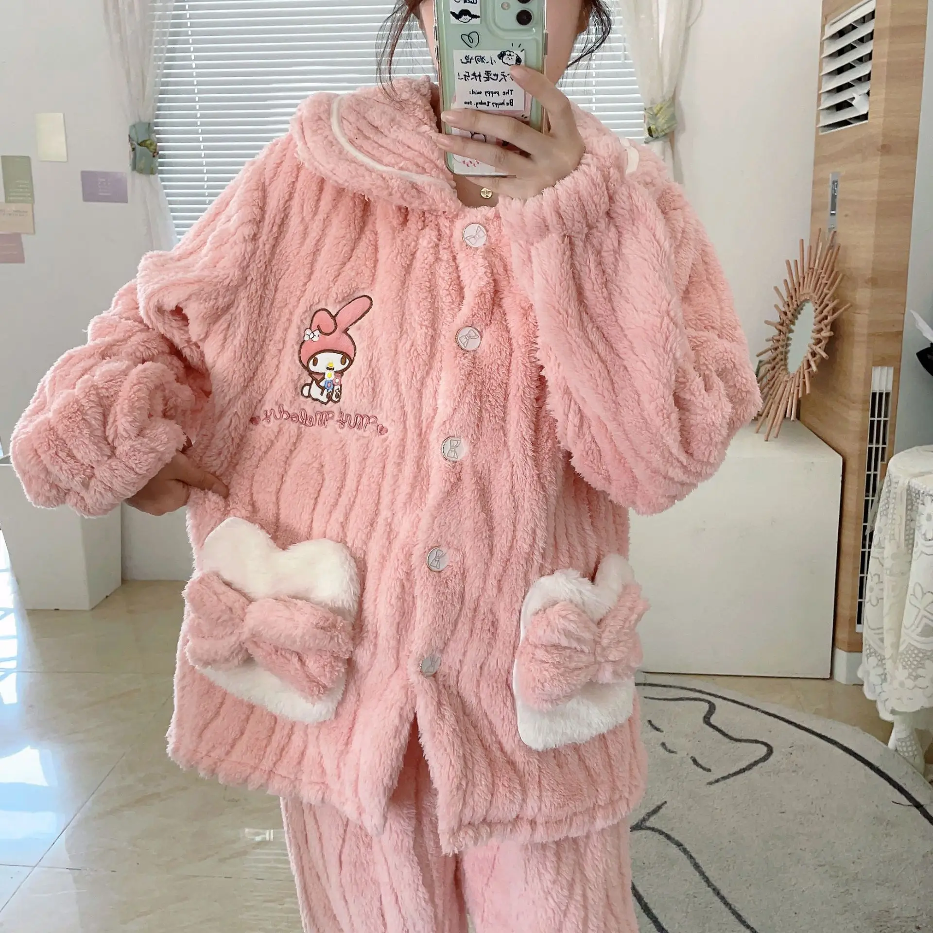 

Kawaii Sanrios My Melody Kuromi Cinnamoroll Cute Cartoon Pajamas Women's Coral Fleece Winter Warm Thick Homewear Set Gift