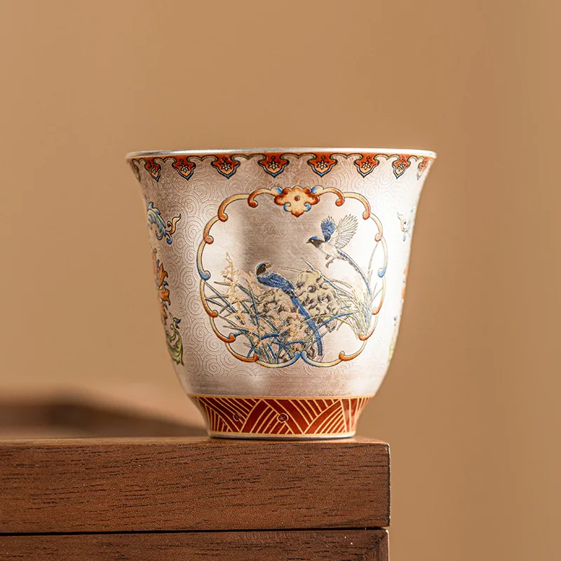 Silver enamel color gold-plated silver teacups Home Kung Fu tea set Master Cup single cup personal cup tea cups
Silver enamel color gold-plated silver teacups Home Kung Fu tea set Master Cup single cup personal cup tea cups