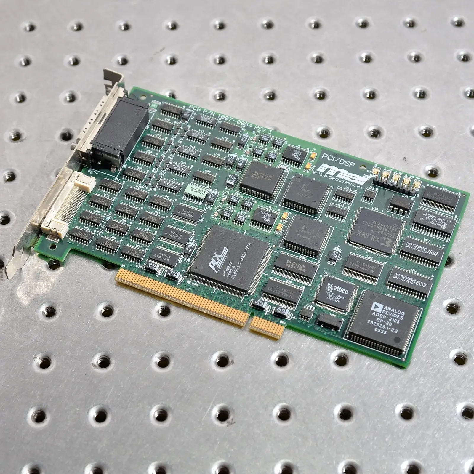 

MEI PCI/DSP PCB P/N 1007-0054 REV.3 Servo Card of Motion Control Card Used