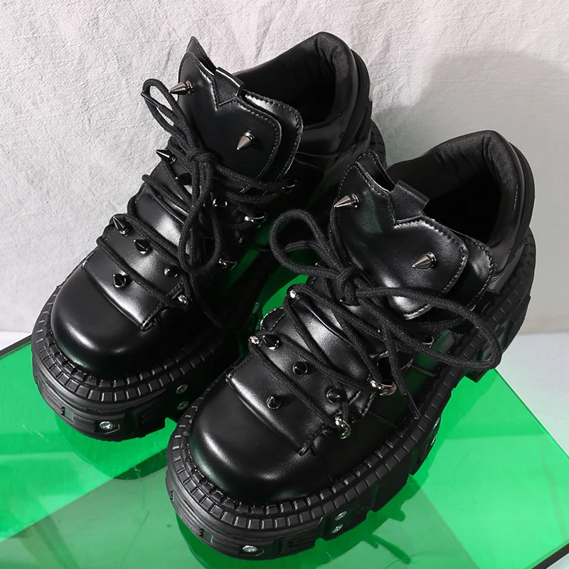 Spanish Fashion Brand Same Style Rivet Genuine Leather Handmade Custom Retro Punk Metal Rock Hipster Couple Platform Shoes
Spanish Fashion Brand Same Style Rivet Genuine Leather Handmade Custom Retro Punk Metal Rock Hipster Couple Platform Shoes