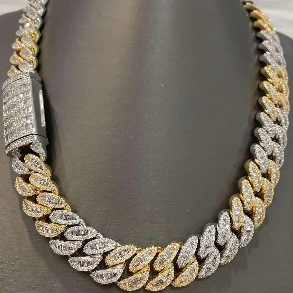 20mm Bust Down Baguette Diamond Cuban Chain Vvs Moissanite Link Chain in 925 Silver Rappers Necklace for Men
20mm Bust Down Baguette Diamond Cuban Chain Vvs Moissanite Link Chain in 925 Silver Rappers Necklace for Men