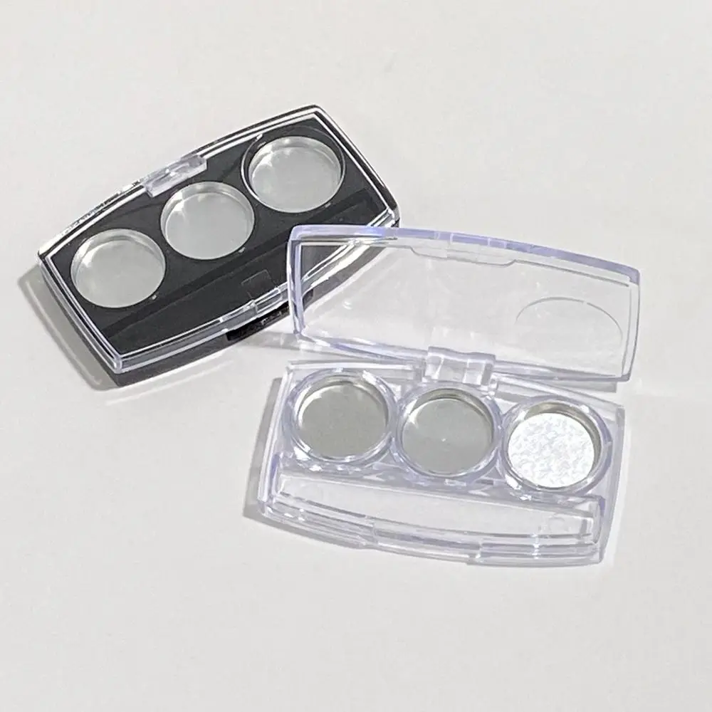 Empty 3-hole Eyeshadow Dispenser Durable Round Portable DIY Eyeshadow Box Waterproof Multifunctional Empty Palette Women
Empty 3-hole Eyeshadow Dispenser Durable Round Portable DIY Eyeshadow Box Waterproof Multifunctional Empty Palette Women