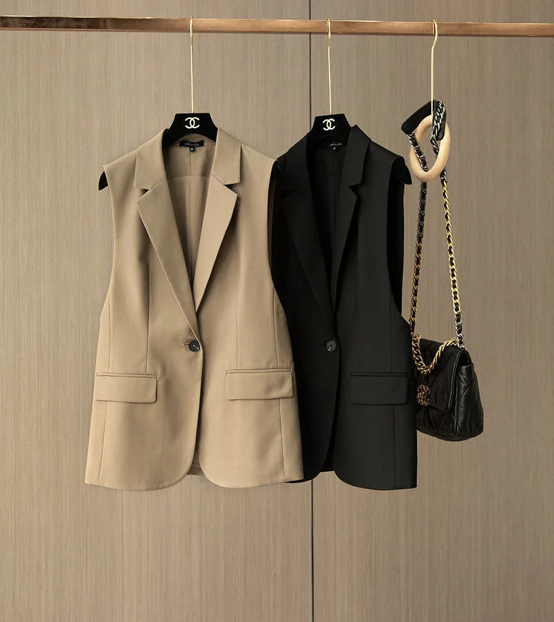 2023 fall winter Fashion Vest Women Summer Jacket Turn-down Single Button Female Black Sleeveless Office Casual Blazer Y2K solid
2023 fall winter Fashion Vest Women Summer Jacket Turn-down Single Button Female Black Sleeveless Office Casual Blazer Y2K solid