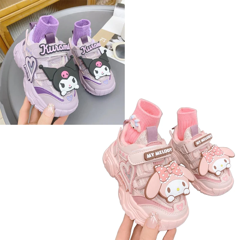 Милые кроссовки с аниме Sanrio Hellokitty My Melody Kuromi, теплые бархатные детские кроссовки, мультяшная милая мягкая подошва, уличные спортивные кроссовки для бега и папы
Милые кроссовки с аниме Sanrio Hellokitty My Melody Kuromi, теплые бархатные детские кроссовки, мультяшная милая мягкая подошва, уличные спортивные кроссовки для бега и папы