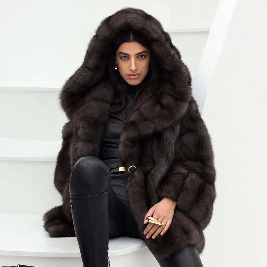 Winter Coats For Women Luxury Real Fox Fur Coats Short Jackets With Hood 2024 Warm New Arrival
Winter Coats For Women Luxury Real Fox Fur Coats Short Jackets With Hood 2024 Warm New Arrival