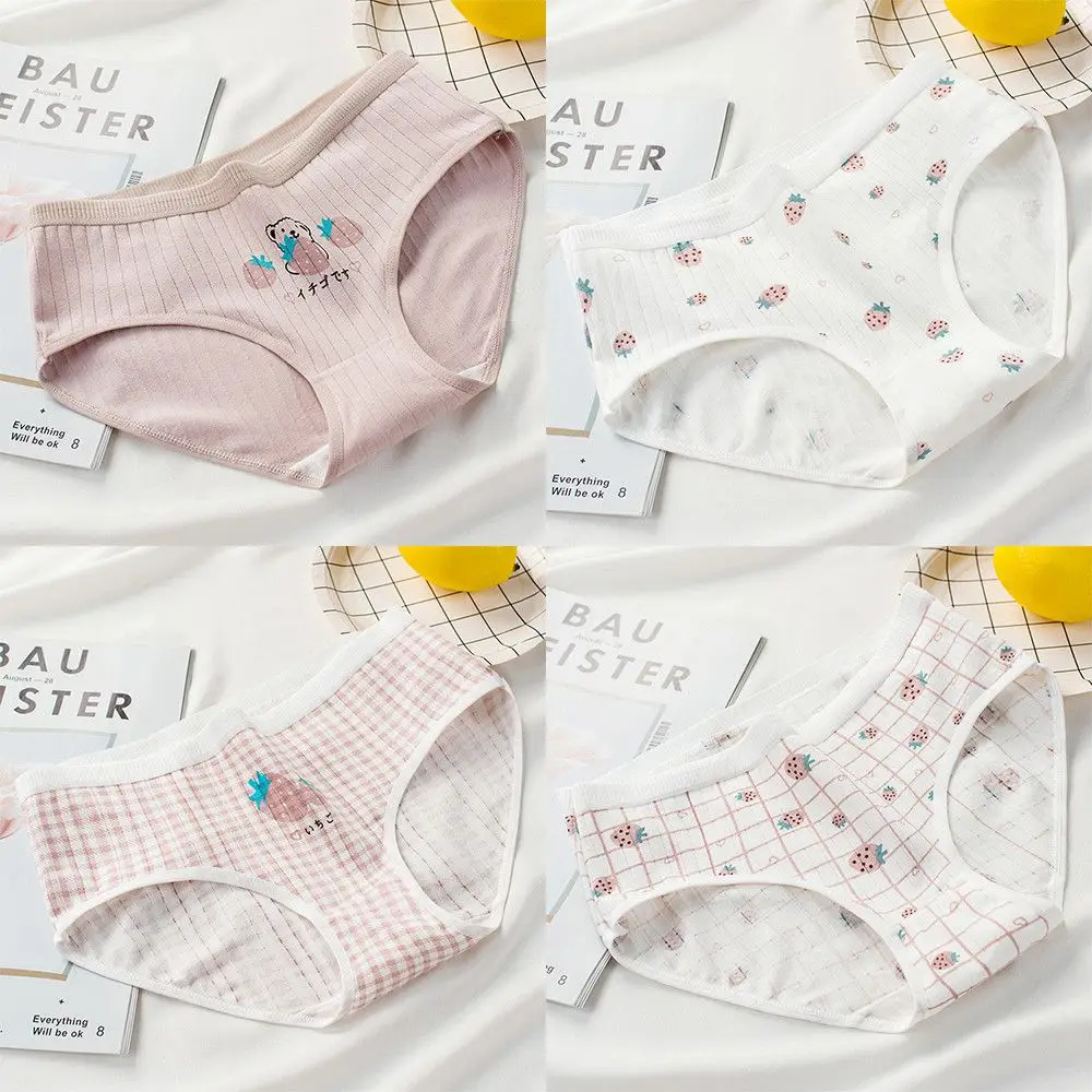 Cute Comfort Strawberry Bear Girl Briefs Women Underwear Seamless Underpants Female Lingerie Cotton Panties 
Cute Comfort Strawberry Bear Girl Briefs Women Underwear Seamless Underpants Female Lingerie Cotton Panties