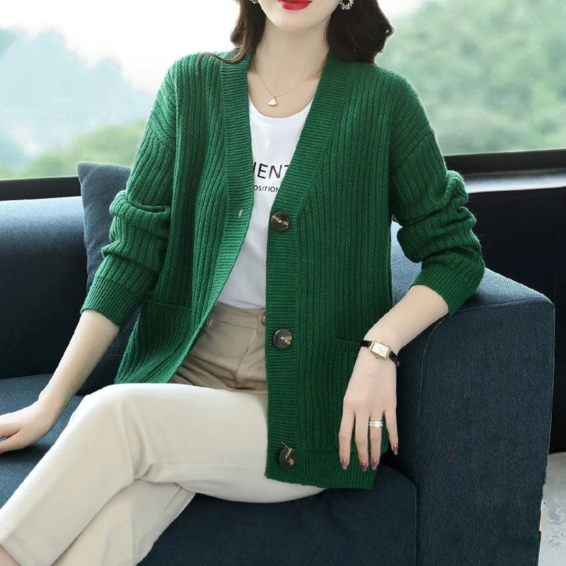 Vintage Cardigan Sweaters Women Autumn Winter Long Sleeve V-Neck Pockets Sweater Solid Loose Fashion Female Casual Knitted Coat
Vintage Cardigan Sweaters Women Autumn Winter Long Sleeve V-Neck Pockets Sweater Solid Loose Fashion Female Casual Knitted Coat