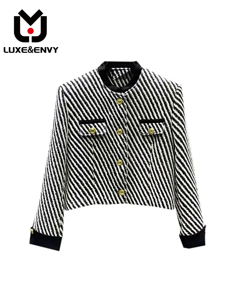 LUXE&ENVY LUXE&ENVY French Fragrance Short Diagonal Stripe Coat New Celebrity Style Slim Wearing Top Fashion 2023 Autumn
LUXE&ENVY LUXE&ENVY French Fragrance Short Diagonal Stripe Coat New Celebrity Style Slim Wearing Top Fashion 2023 Autumn
