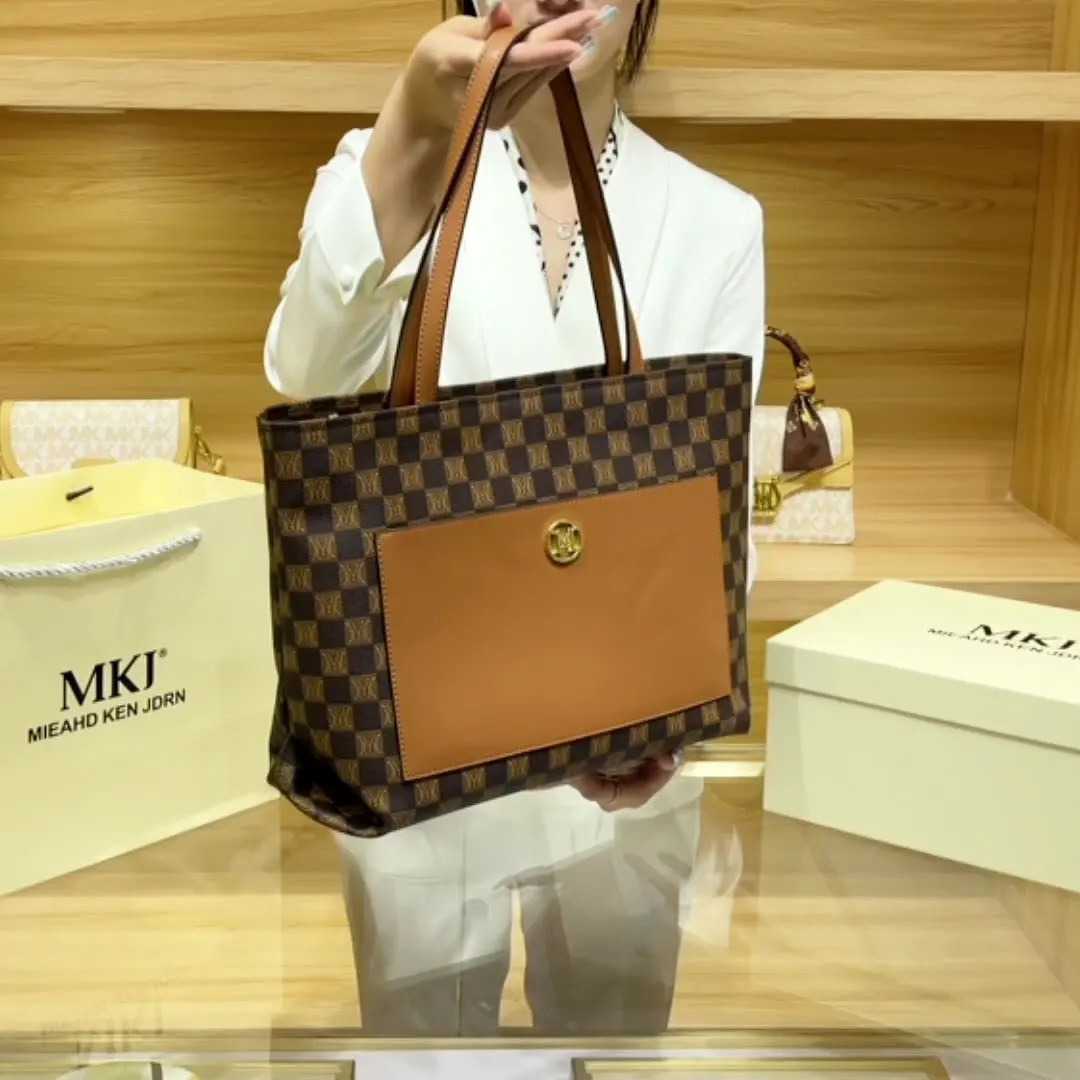 MKJ Bag 2023 new crossbody light luxury single shoulder Tote mother carrying large capacity printed women's bag R060
MKJ Bag 2023 new crossbody light luxury single shoulder Tote mother carrying large capacity printed women's bag R060