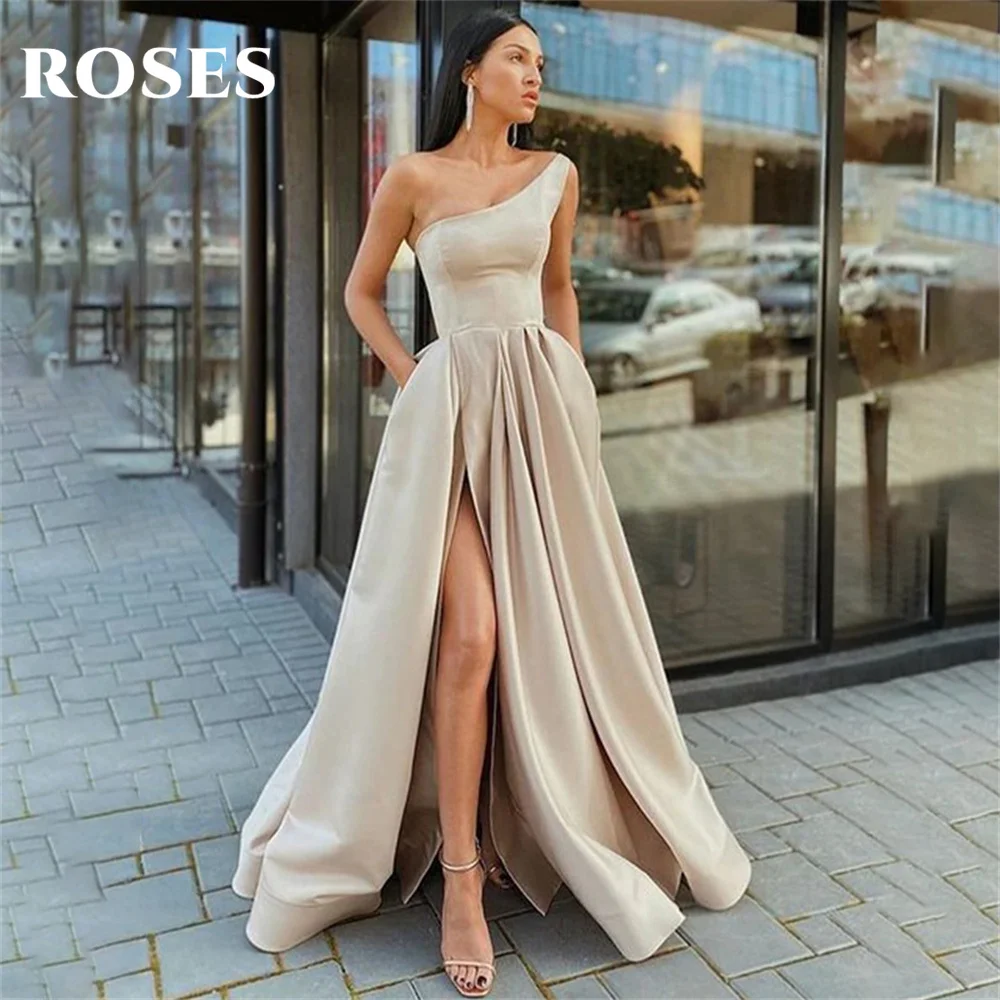 ROSES Stain A Line Elegant Sexy Wedding Party Dress One Shoulder Celebrity Dress Side Split Special Occasion Dress robes du soir
ROSES Stain A Line Elegant Sexy Wedding Party Dress One Shoulder Celebrity Dress Side Split Special Occasion Dress robes du soir
