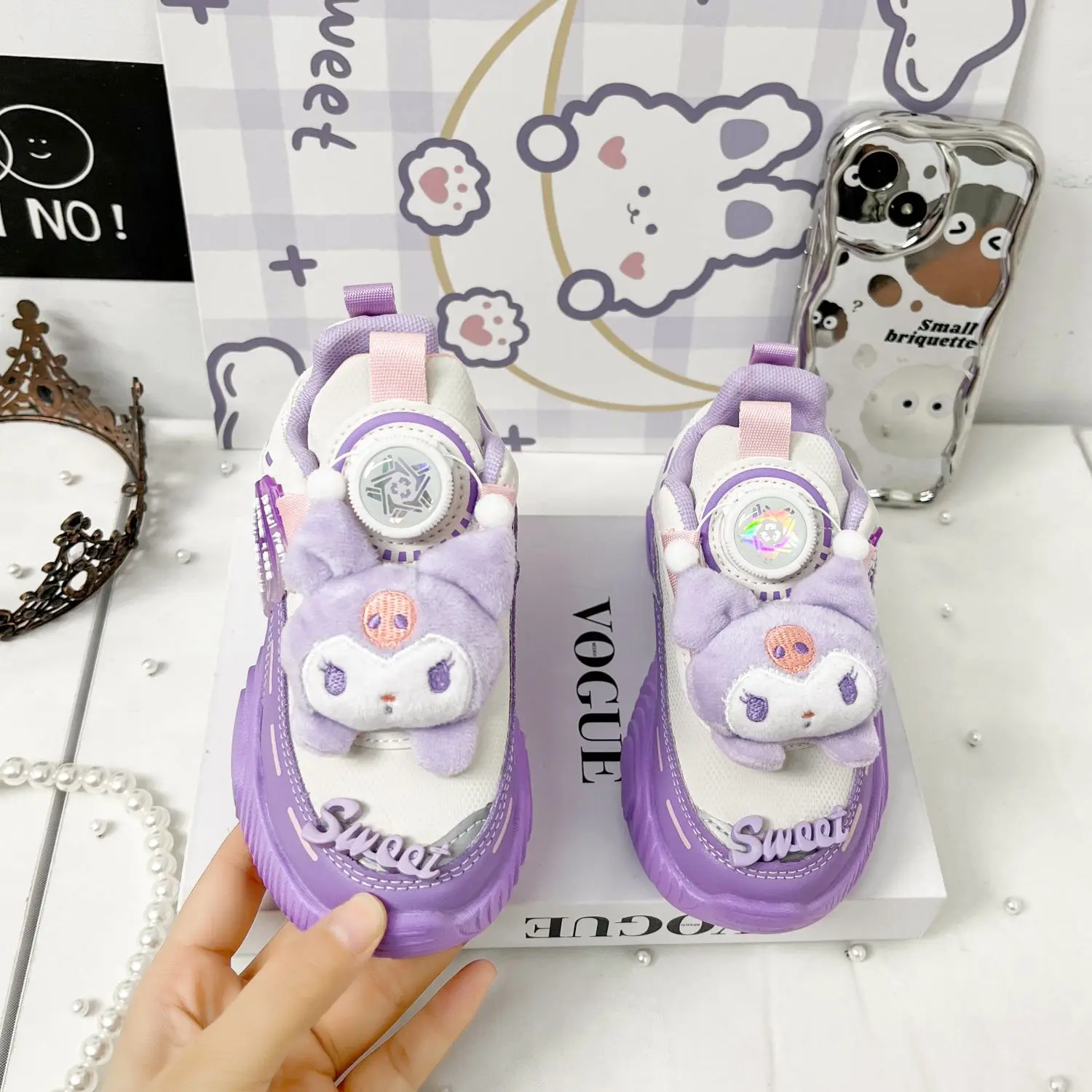 Sanrio Kawaii Kuromi Shoes Kids Cute Cartoon Anime Sneakers Spring Rotary Buckled Running Shoe Leather Non Slip Gift for Girls
Sanrio Kawaii Kuromi Shoes Kids Cute Cartoon Anime Sneakers Spring Rotary Buckled Running Shoe Leather Non Slip Gift for Girls