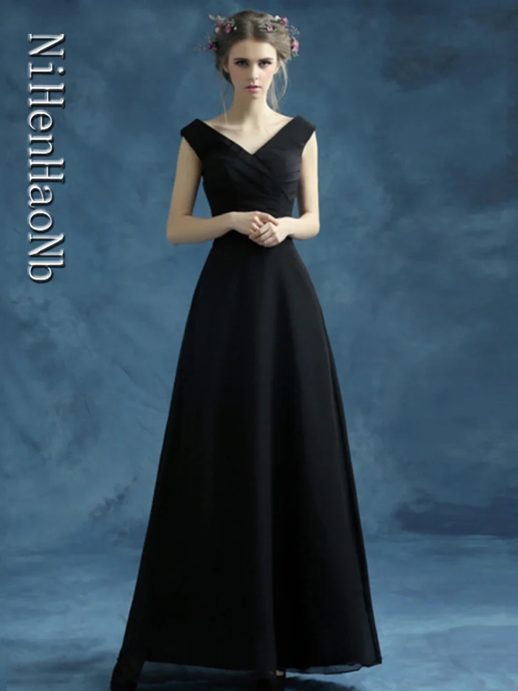 Summer New Temperament Solid Color Quinceanera Dresses V-neck Sleeveless Slim Long A-line Wedding Guest Dress
Summer New Temperament Solid Color Quinceanera Dresses V-neck Sleeveless Slim Long A-line Wedding Guest Dress
