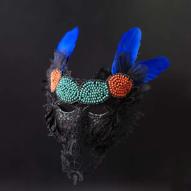 Mask Black Lace Embroidered Hollow Out Adult Female Exaggerated Full Face Style Suitable Singing Stage Performance Party Props
Mask Black Lace Embroidered Hollow Out Adult Female Exaggerated Full Face Style Suitable Singing Stage Performance Party Props