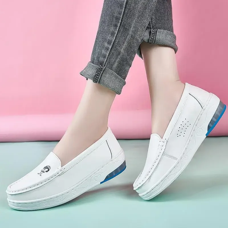 Leather Tendon Soft Bottom Mom Shoes 2024 New Casual Flat Shoes Middle-Aged and Elderly Moccasins Loafers
Leather Tendon Soft Bottom Mom Shoes 2024 New Casual Flat Shoes Middle-Aged and Elderly Moccasins Loafers