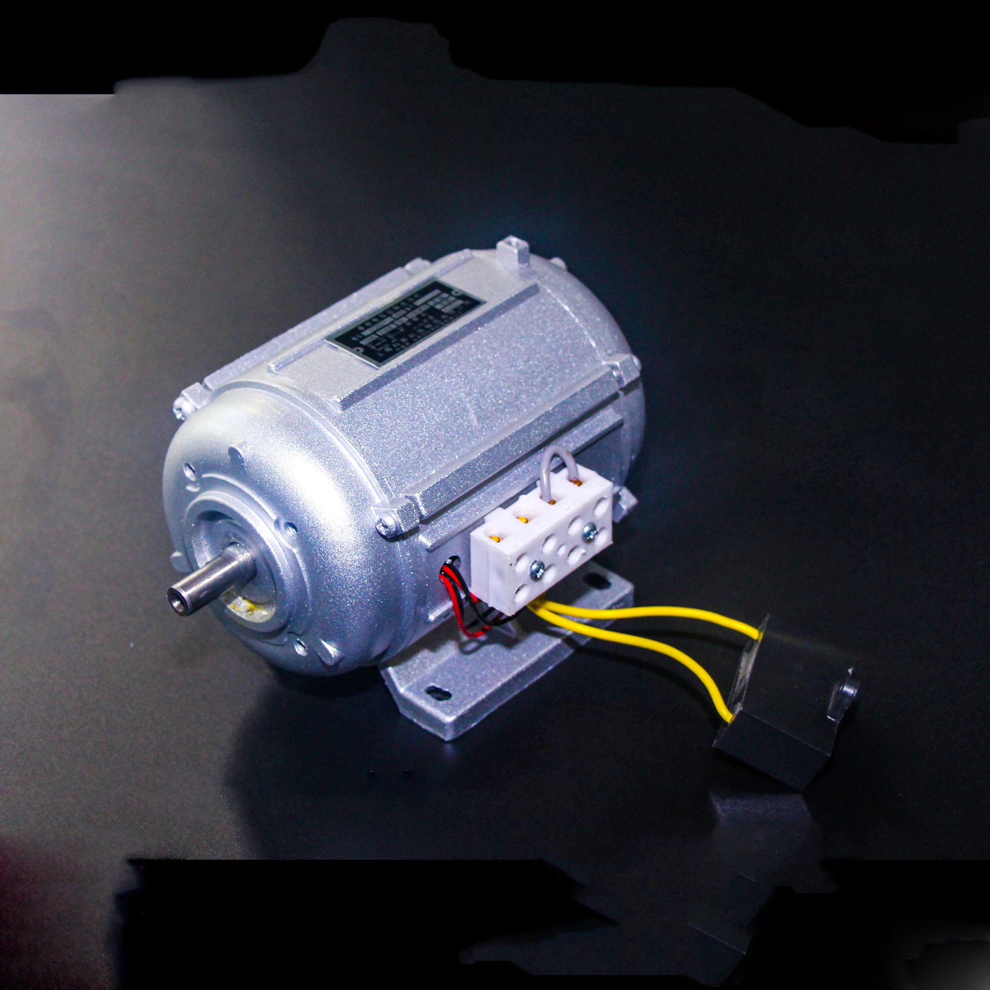 Single-phase 220V, 40W, 60W, 1400RPM, 280RPM, AC motor, DIY table saw, lathe spindle motor, bead machine, drilling machine
Single-phase 220V, 40W, 60W, 1400RPM, 280RPM, AC motor, DIY table saw, lathe spindle motor, bead machine, drilling machine