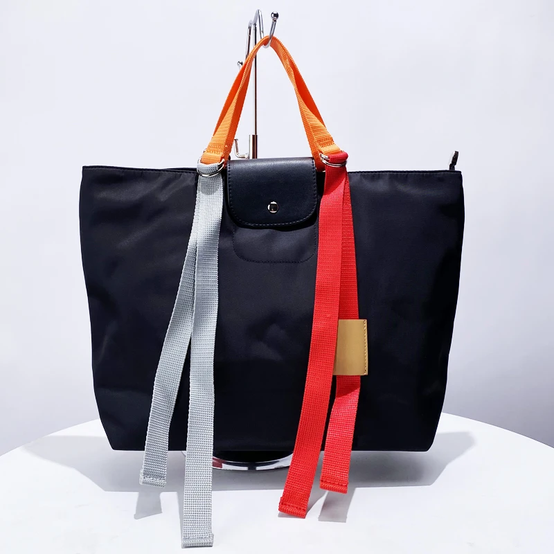 Large Capacity Tote Bags For Women Luxury Designer Handbag Purses 2024 New In Contrast Webbing Button With Inner Pocket Shoulder
Large Capacity Tote Bags For Women Luxury Designer Handbag Purses 2024 New In Contrast Webbing Button With Inner Pocket Shoulder