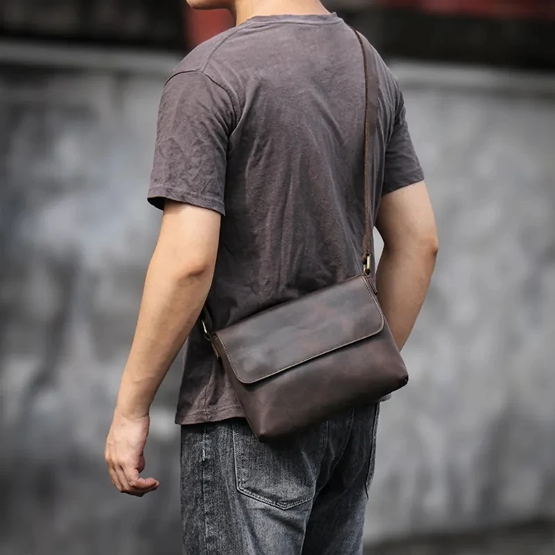 

Crossbody Bags For Men Simple Vintage Popular First Layer Cowhide Hardware Magnetic Buckle Men's Wrapped Flap Shoulder Bag