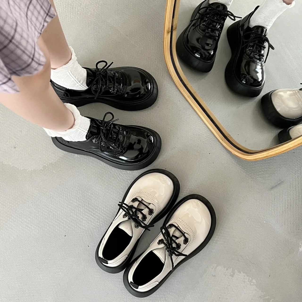 English style small leather shoes 2023 spring new Mary Jane sponge cake thick sole large size single shoe for women
English style small leather shoes 2023 spring new Mary Jane sponge cake thick sole large size single shoe for women
