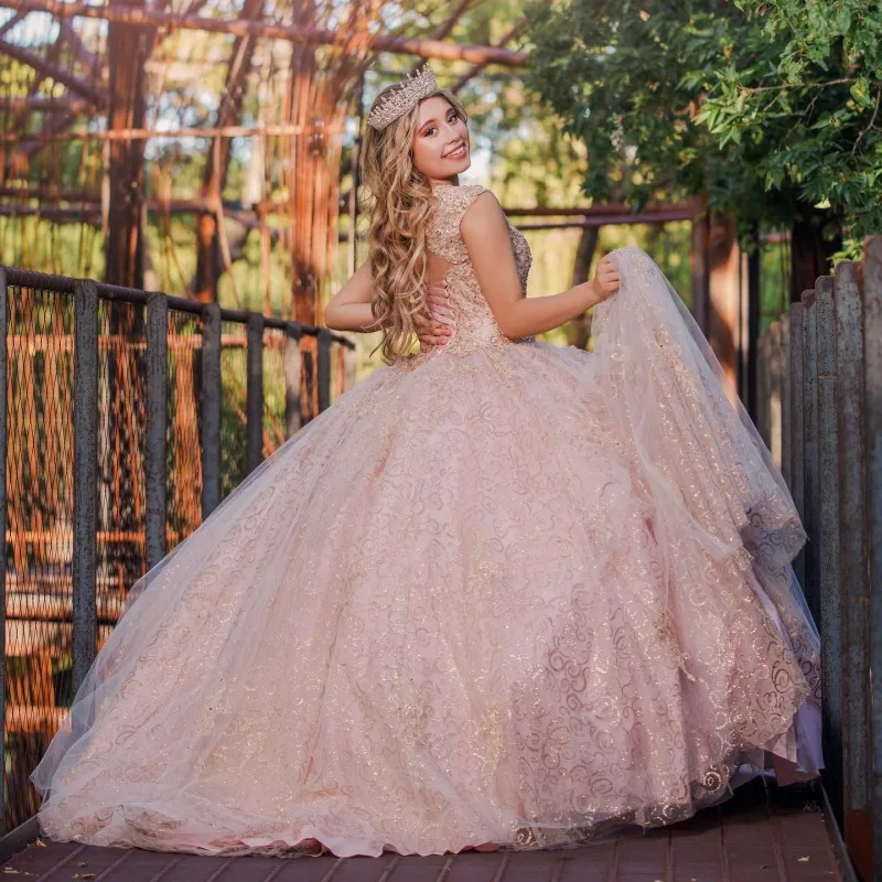 Pink Luxury Shiny Ball Gown Quinceanera Dresses 2023 Sequins Beads Crytal Applique Vestidos De 15 Años Birthday Lace-Up
Pink Luxury Shiny Ball Gown Quinceanera Dresses 2023 Sequins Beads Crytal Applique Vestidos De 15 Años Birthday Lace-Up