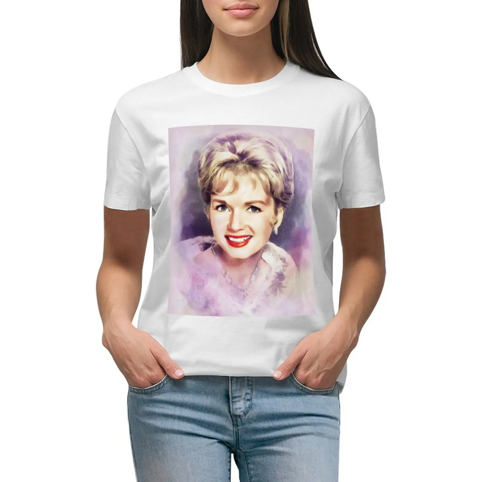 

Debbie Reynolds, Movie Legend T-shirt oversized lady clothes korean fashion black t-shirts for Women
