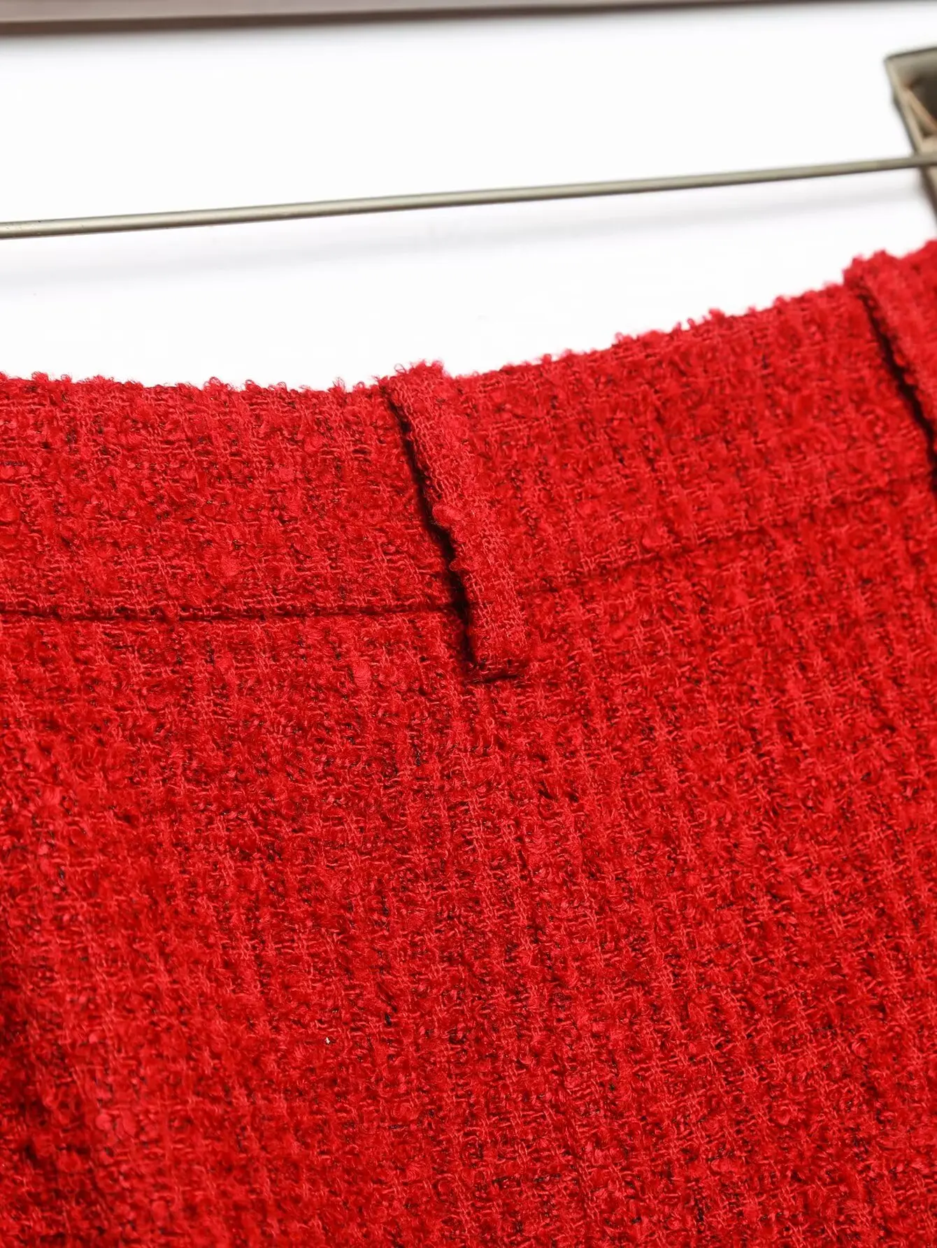 

Maxdutti Autumn And Winter Women's New Texture Skirt Fashionable Elegant Tweed Red Mini Skirts Womens