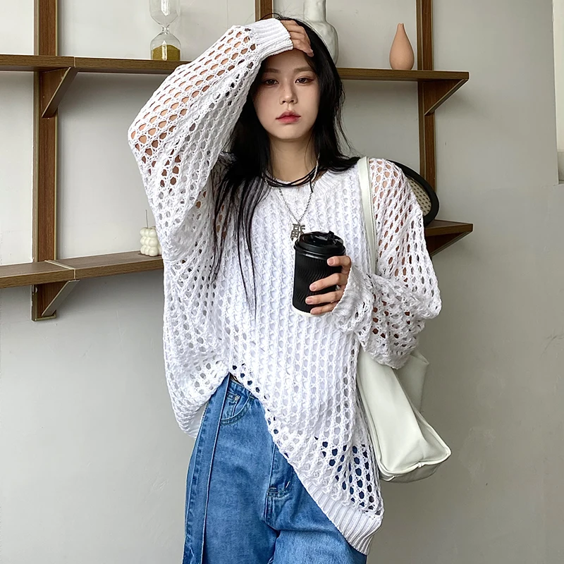 Harajuku Gothic Women O Neck Long Sleeve Loose Sweaters Female Solid Color Vintage Thin Kint Sweater Black White Casual Top
Harajuku Gothic Women O Neck Long Sleeve Loose Sweaters Female Solid Color Vintage Thin Kint Sweater Black White Casual Top
