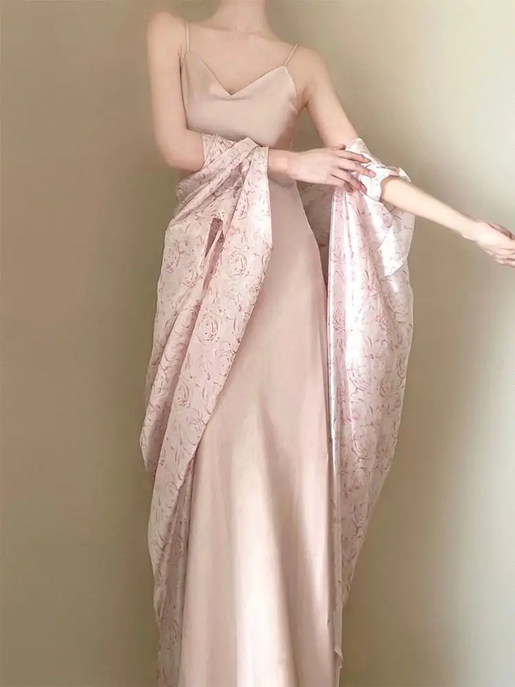High Quality Exquisite French Temperament Socialite Vacation Style Pink Suspender Set Dress Summer 2024 New Model
High Quality Exquisite French Temperament Socialite Vacation Style Pink Suspender Set Dress Summer 2024 New Model