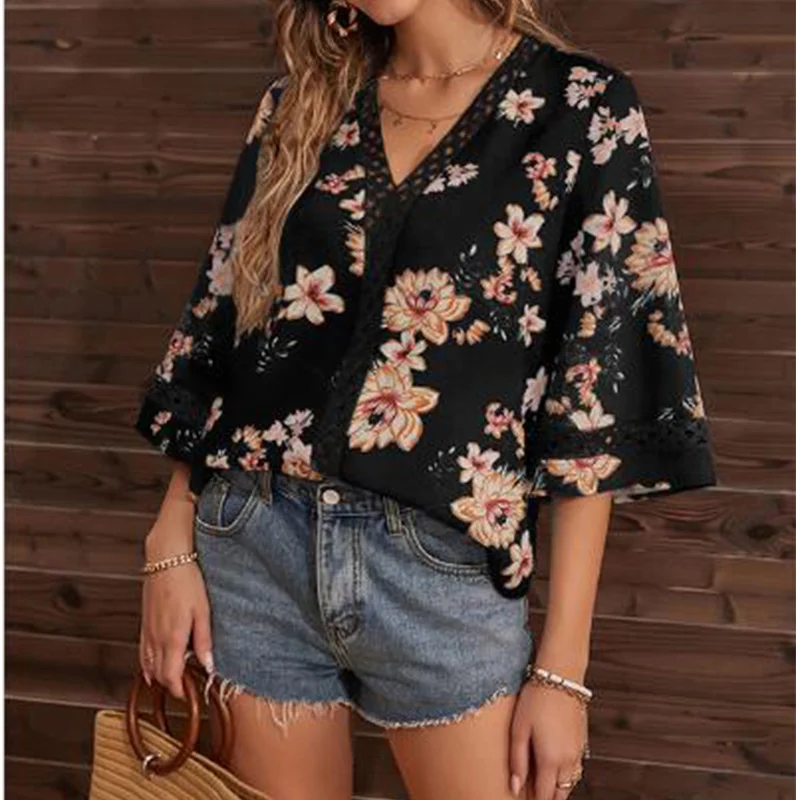 

Summer Fashion Casual V-neck Loose Top Lace Patchwork Floral Print Blouse Female Flare Sleeve Elegant Pullover Shirt Blusa 2022