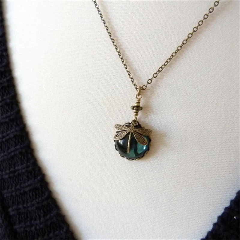 Cute Small Fresh Series Female Texture Dragonfly Necklace Charm Fashion Women's Necklace Jewelry
Cute Small Fresh Series Female Texture Dragonfly Necklace Charm Fashion Women's Necklace Jewelry
