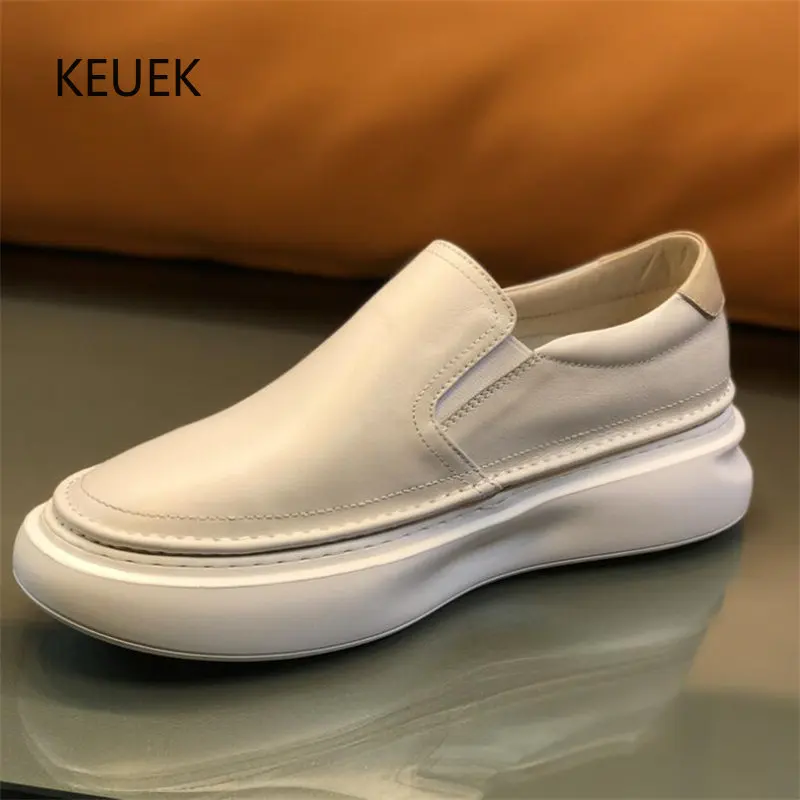 New Design Sneakers Men Loafers Casual Sport Flats Breathable Genuine Leather Board Shoes Male Thick Sole Platform Shoes 5A
New Design Sneakers Men Loafers Casual Sport Flats Breathable Genuine Leather Board Shoes Male Thick Sole Platform Shoes 5A