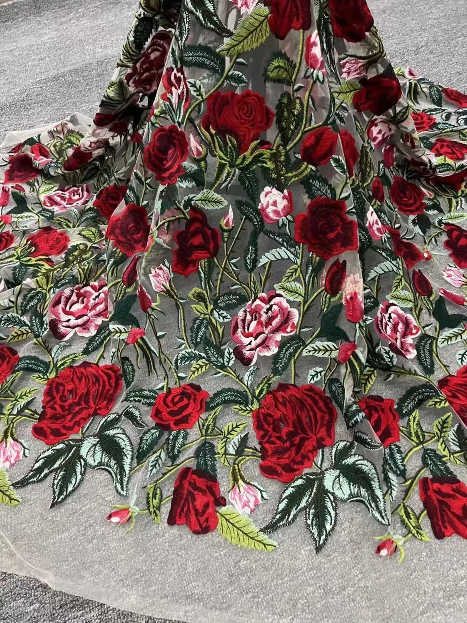 Embroiled Tulle Lace Fabric with Red Roses French African transparent Lace Fabric for wedding Nigerian Party Dress Fashion DIY
Embroiled Tulle Lace Fabric with Red Roses French African transparent Lace Fabric for wedding Nigerian Party Dress Fashion DIY