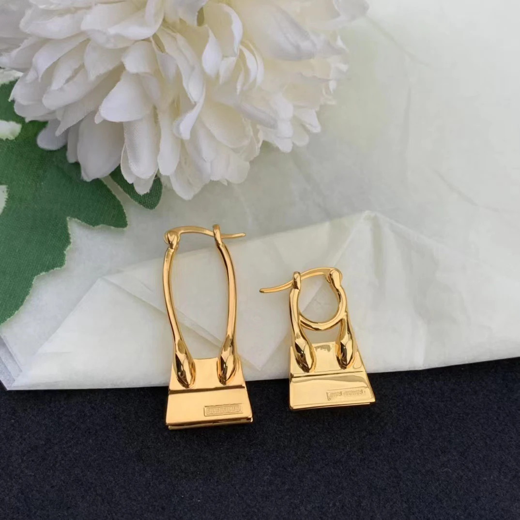 Temperament Advanced personalized AB style Earrings for women's Girl party gift Jewelry wholesale
Temperament Advanced personalized AB style Earrings for women's Girl party gift Jewelry wholesale