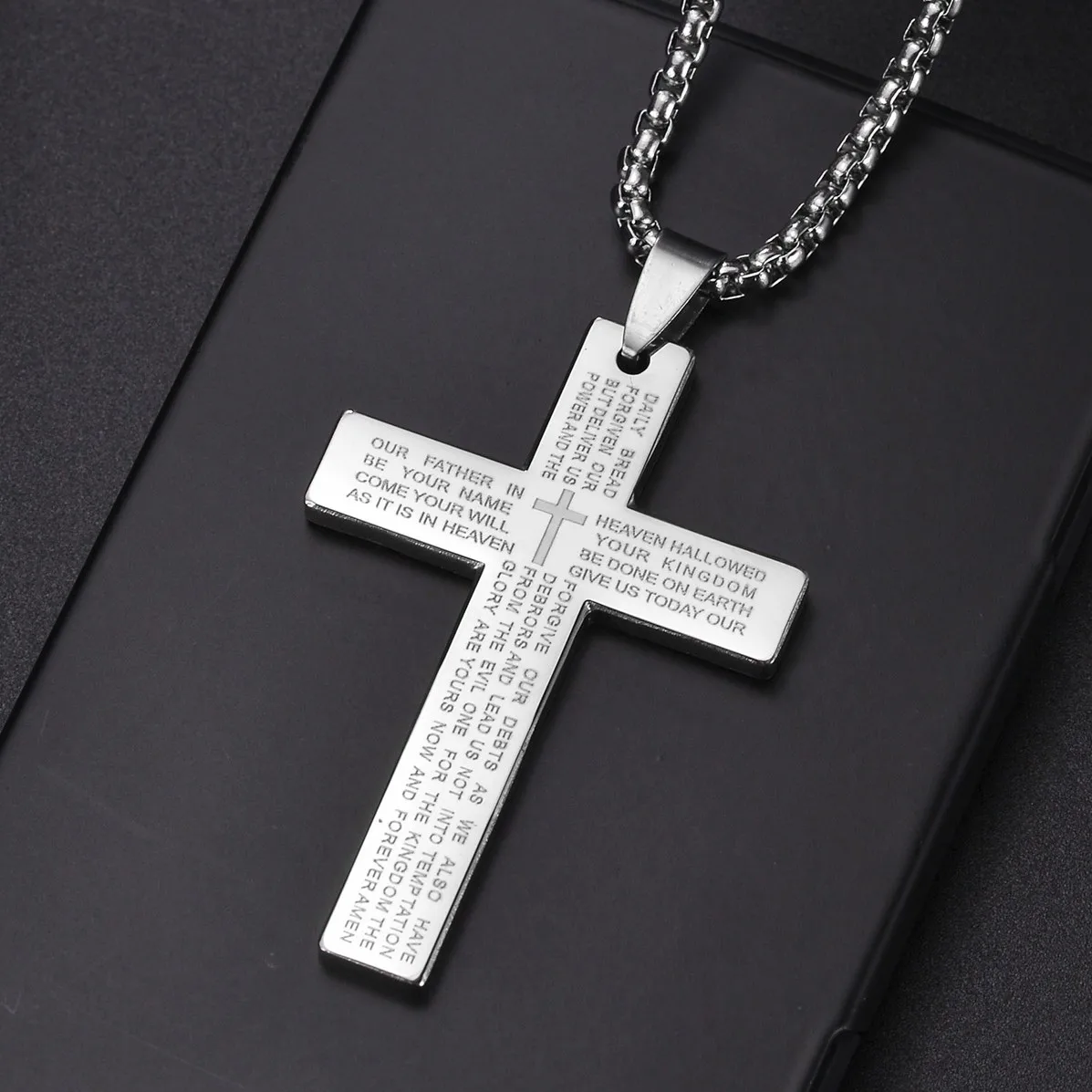 

Fashion Christian Jesus Cross Necklaces Long Chain Simple Silver Pendants For Men Women Jewelry Gifts Dropshipping