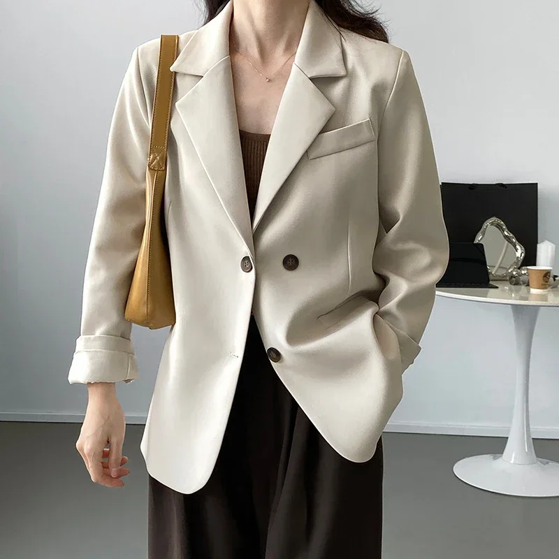 Ladies Button Up Top Back Slit Suit Casual Women Loose Streetwear Suit Blazer Office Wear Black Khaki Long Sleeve Blazers
Ladies Button Up Top Back Slit Suit Casual Women Loose Streetwear Suit Blazer Office Wear Black Khaki Long Sleeve Blazers