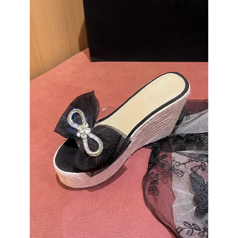 Hlssalry PVC Transparent Women Platform Slippers High Quality Handmade Straw Rope Weave Wedge Heels Sandals Open Toe Slides Shoe 
Hlssalry PVC Transparent Women Platform Slippers High Quality Handmade Straw Rope Weave Wedge Heels Sandals Open Toe Slides Shoe