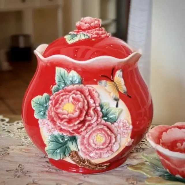 Ceramic Peony Flower Candy Storage Jar, Home Decor, Living Room Decoration, Dried Fruit Tea Jar, Kitchen Food Container
Ceramic Peony Flower Candy Storage Jar, Home Decor, Living Room Decoration, Dried Fruit Tea Jar, Kitchen Food Container